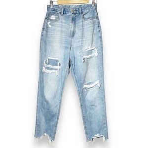 American Eagle Curvy Mom Jeans 4 light wash distressed patched frayed raw hem